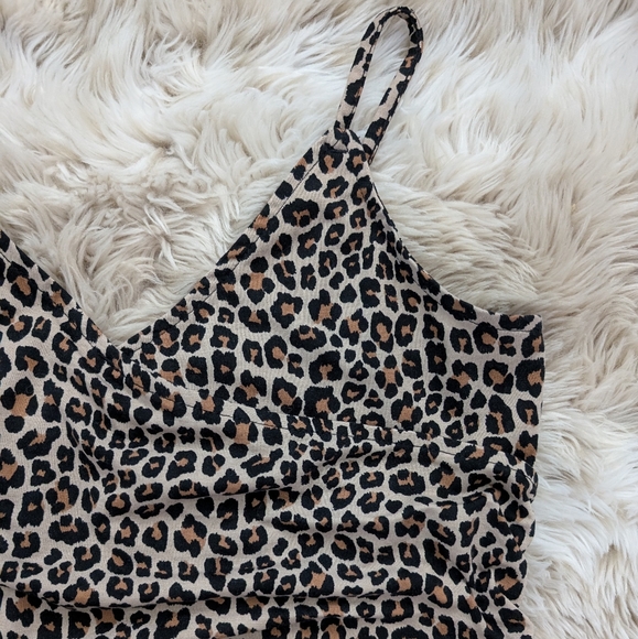 Leopard print strappy wrap top - Picture 2 of 7